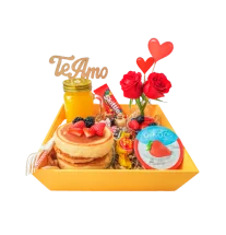 Desayuno Hotcakes Hecho con Amor - UnBonitoDetalle - Flores, Desayunos y Regalos a Domicilio en CDMX